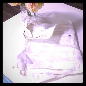 White American Eagle Shorts